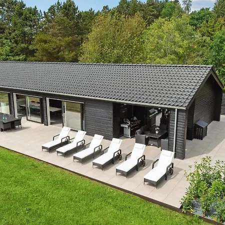 Holiday home 7 Bedroom Lovely In *