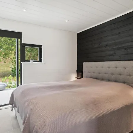 Lovely Home In Ebeltoft With Sauna * Ebeltoft
