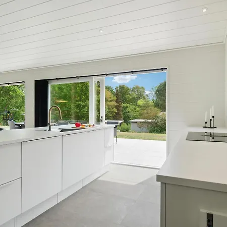 Lovely Home In Ebeltoft With Sauna * Ebeltoft
