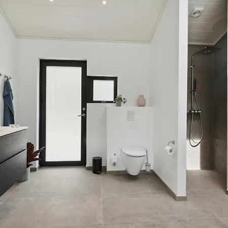 Lovely Home In Ebeltoft With Sauna Casa de Férias Ebeltoft