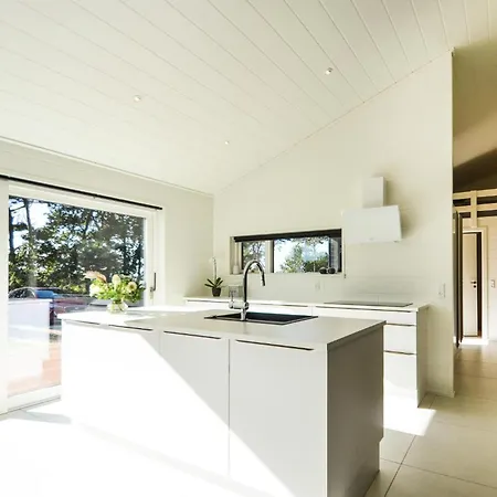Lovely Home In Ebeltoft With Sauna Ebeltoft