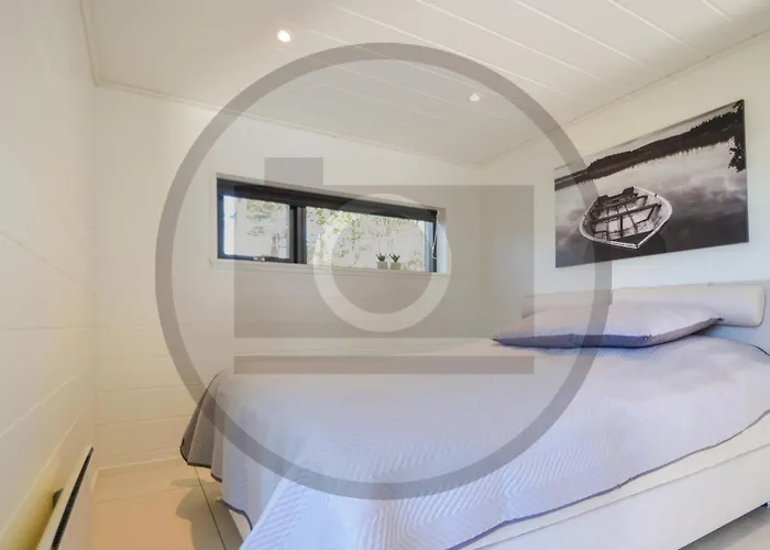 Сasa de vacaciones 7 Bedroom Lovely In