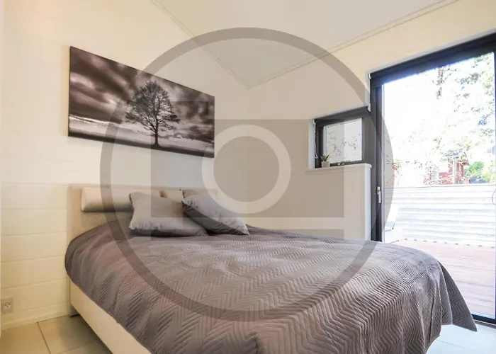 7 Bedroom Lovely In Сasa de vacaciones Ebeltoft